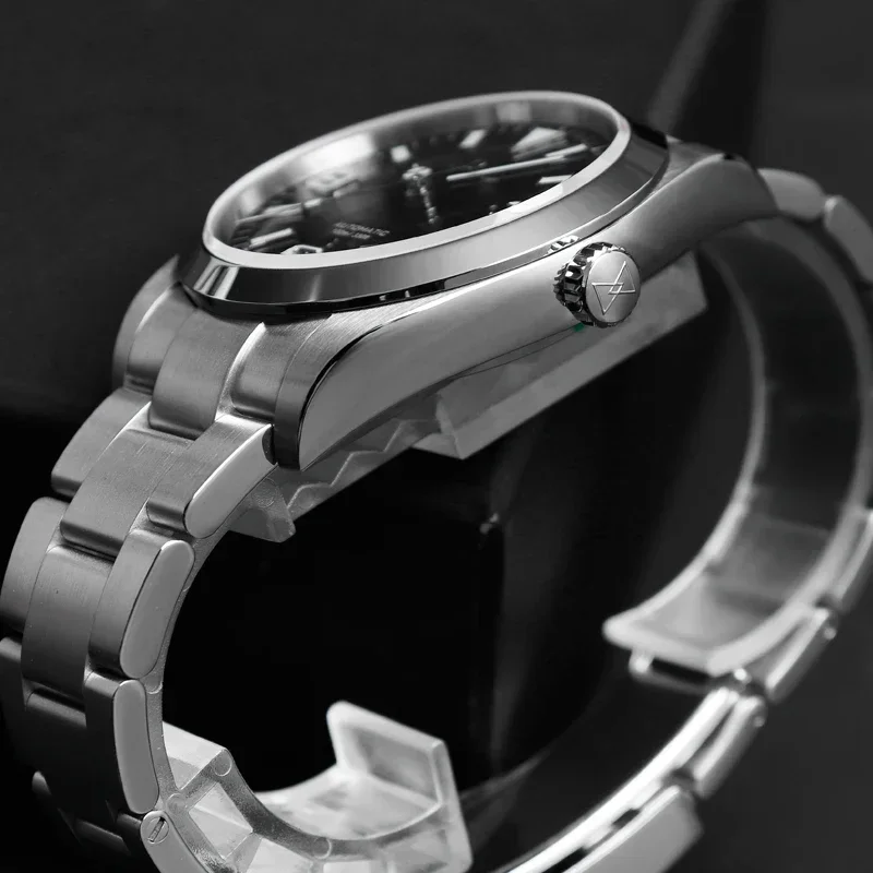 Cronos L6032 36mm Men Mechanic - đánh giá và giá Diver Watch 300M