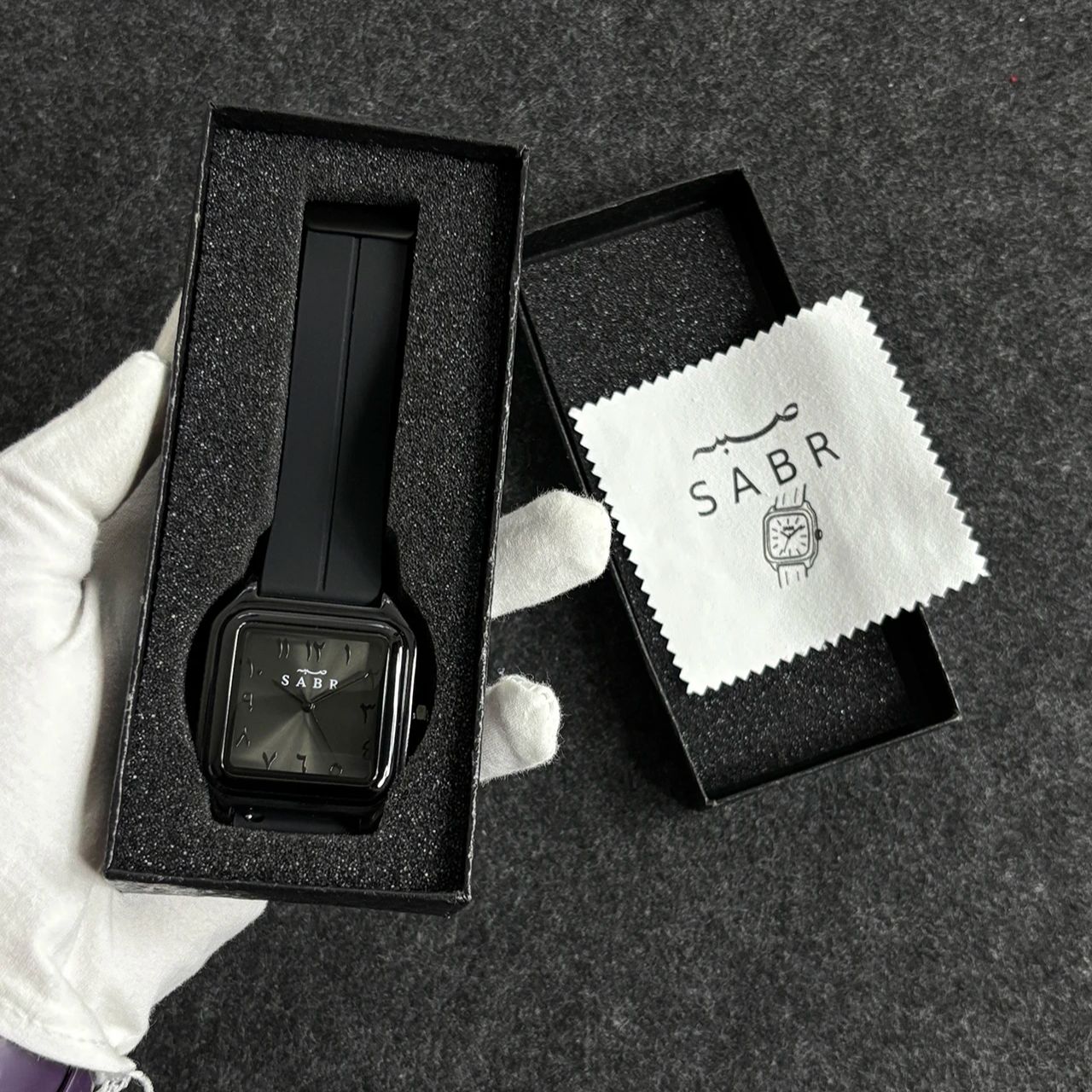 SABR Arabic Numeral Watch Men  - đánh giá và giá Luxury Watch Protection Film